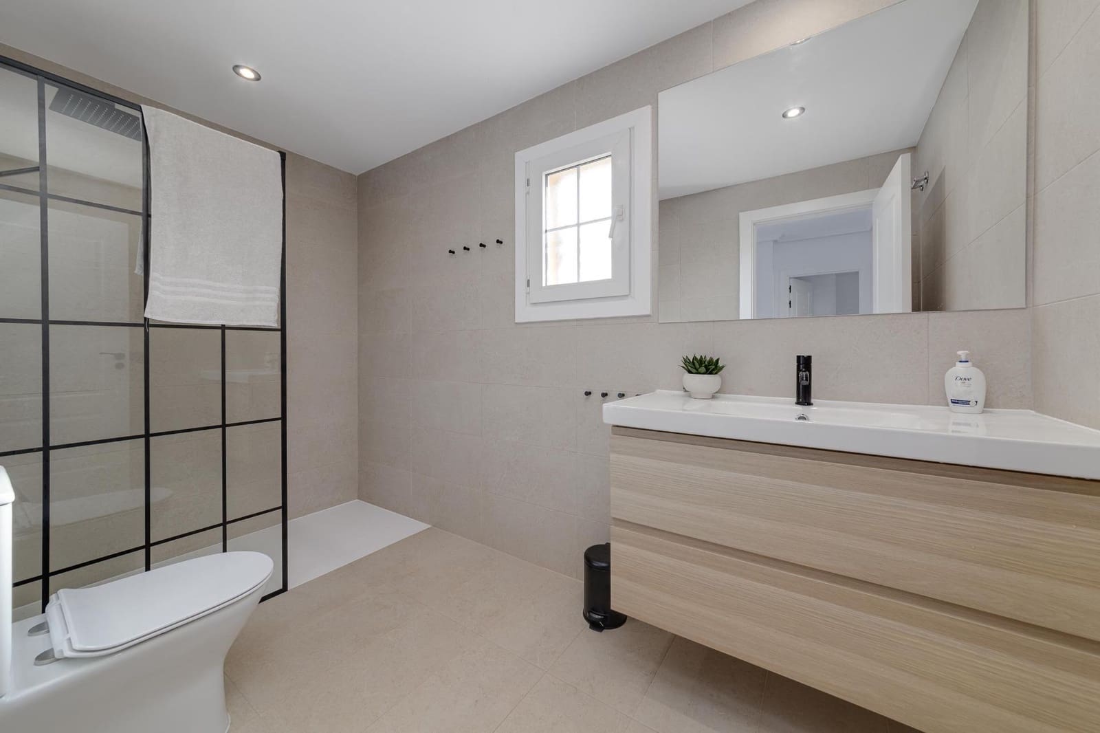 3 sovrum Villa till salu i Playa Flamenca med pool garage - 379 900 € (Ref: 9679238)