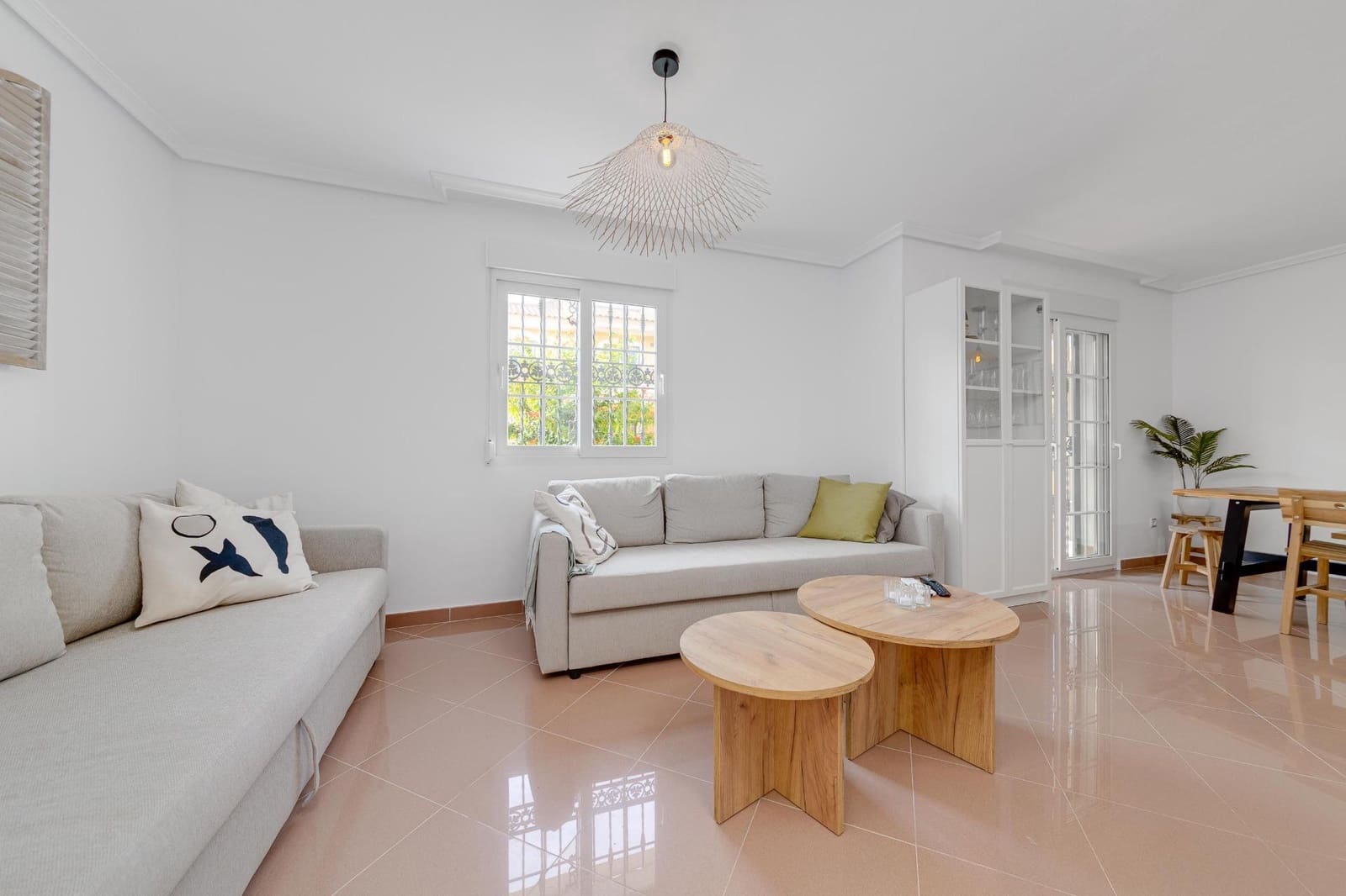 3 sovrum Villa till salu i Playa Flamenca med pool garage - 379 900 € (Ref: 9679238)