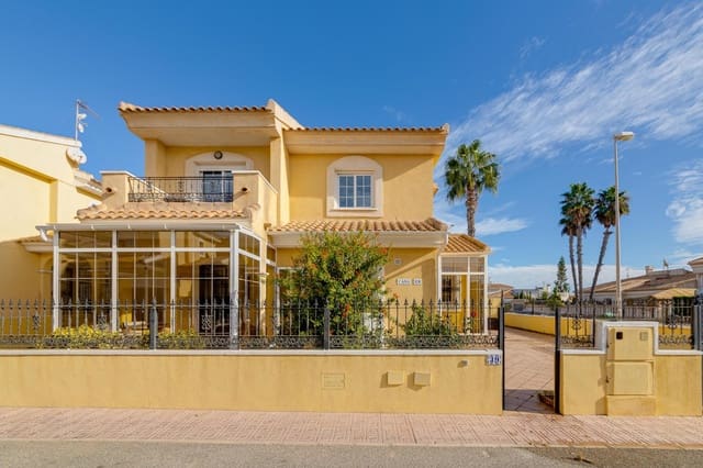 3 sovrum Villa till salu i Playa Flamenca, Orihuela med pool garage - 379 900 € (Ref: 9679238)