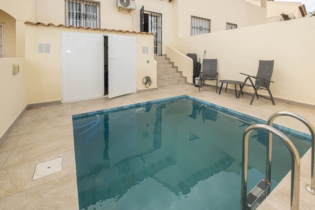 2 quarto Casa em Banda para venda em Las Ramblas Golf com piscina garagem - 289 000 € (Ref: 9681435)