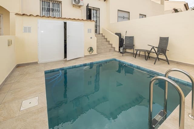 2 quarto Casa em Banda para venda em Las Ramblas Golf, Orihuela com piscina garagem - 289 000 € (Ref: 9681435)