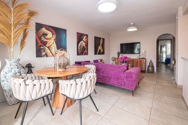 2 quarto Casa em Banda para venda em Las Ramblas Golf, Orihuela com piscina garagem - 289 000 € (Ref: 9681435)