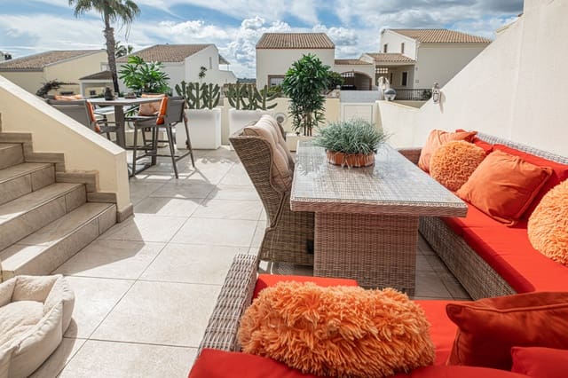 2 quarto Casa em Banda para venda em Las Ramblas Golf, Orihuela com piscina garagem - 289 000 € (Ref: 9681435)