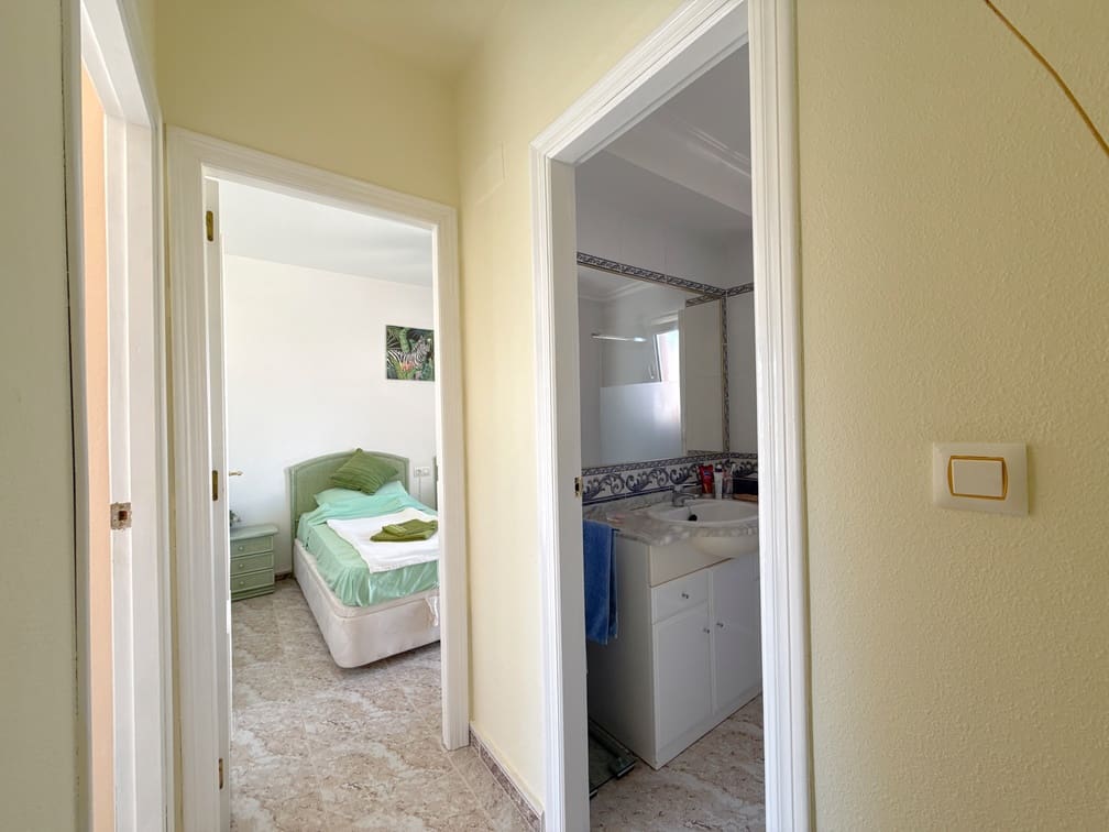 3 soveværelse Byhus til salg i Cabo Roig med swimmingpool garage - € 229.950 (Ref: 9694118)