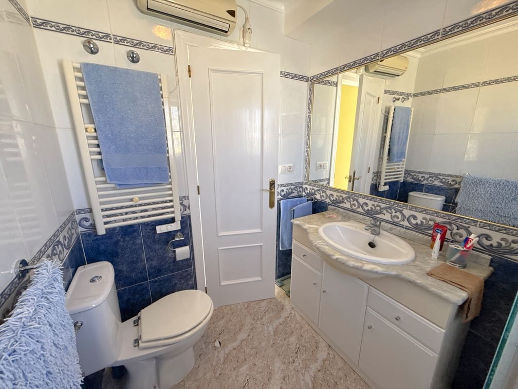 3 soveværelse Byhus til salg i Cabo Roig med swimmingpool garage - € 229.950 (Ref: 9694118)