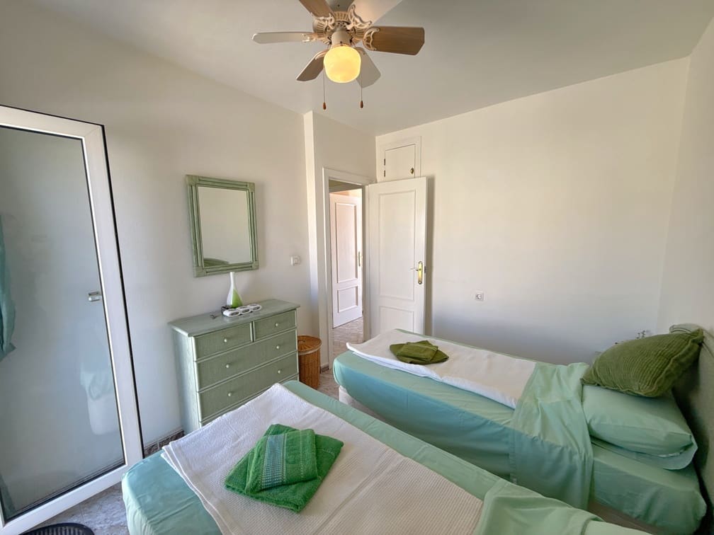 3 soveværelse Byhus til salg i Cabo Roig med swimmingpool garage - € 229.950 (Ref: 9694118)