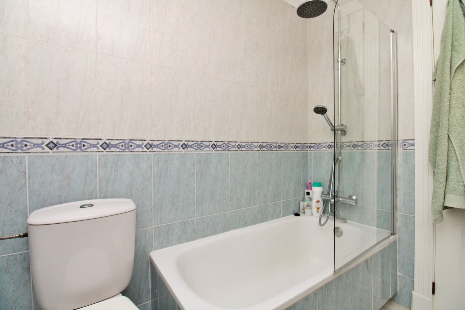 Casa de 1 habitación en Villamartin en venta - 129.950 € (Ref: 9697785)