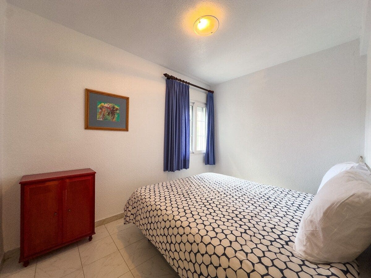 4 soveværelse Villa til salg i Playa Flamenca med swimmingpool garage - € 1.500.000 (Ref: 9703279)