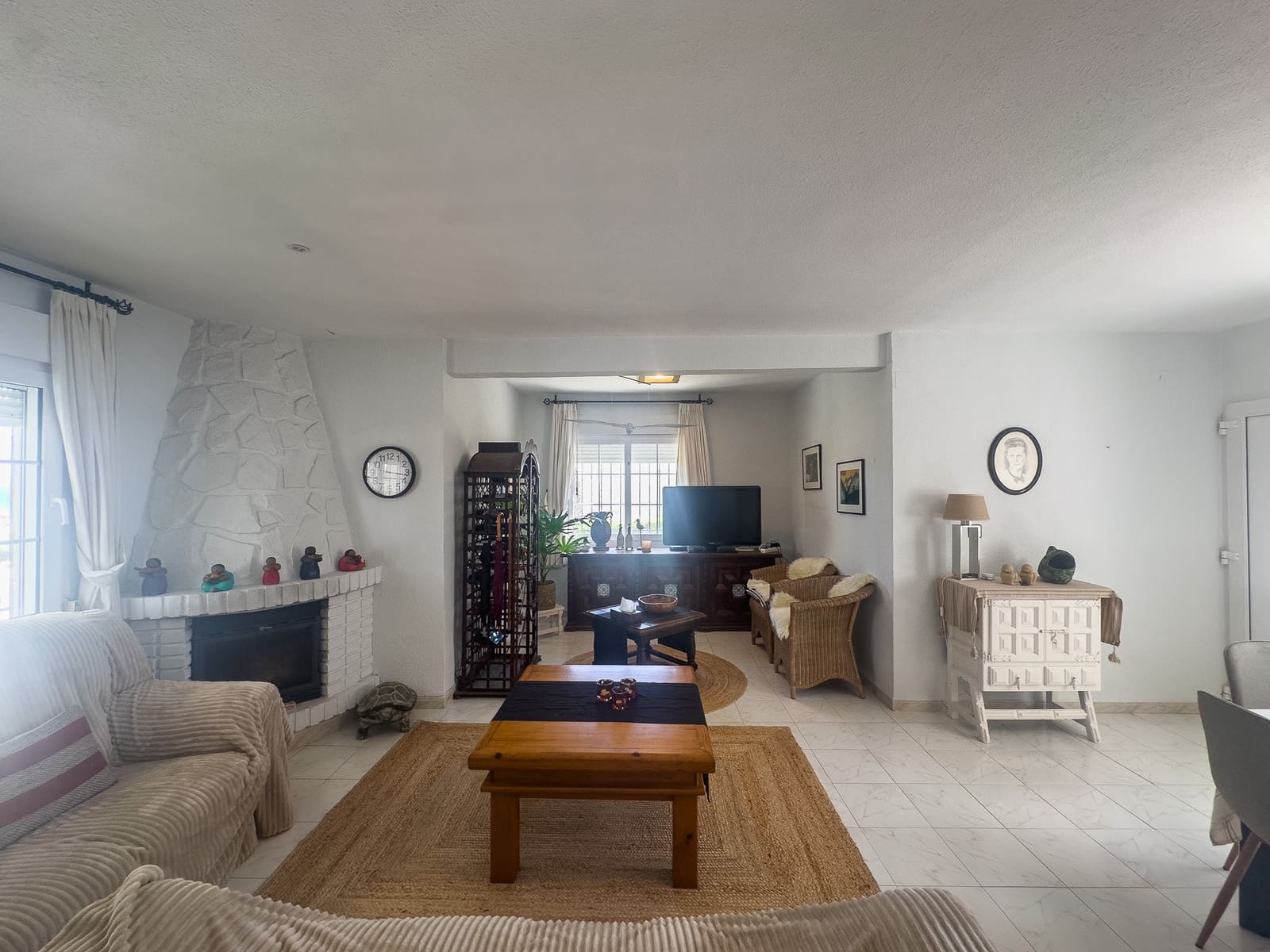 4 soveværelse Villa til salg i Playa Flamenca med swimmingpool garage - € 1.500.000 (Ref: 9703279)