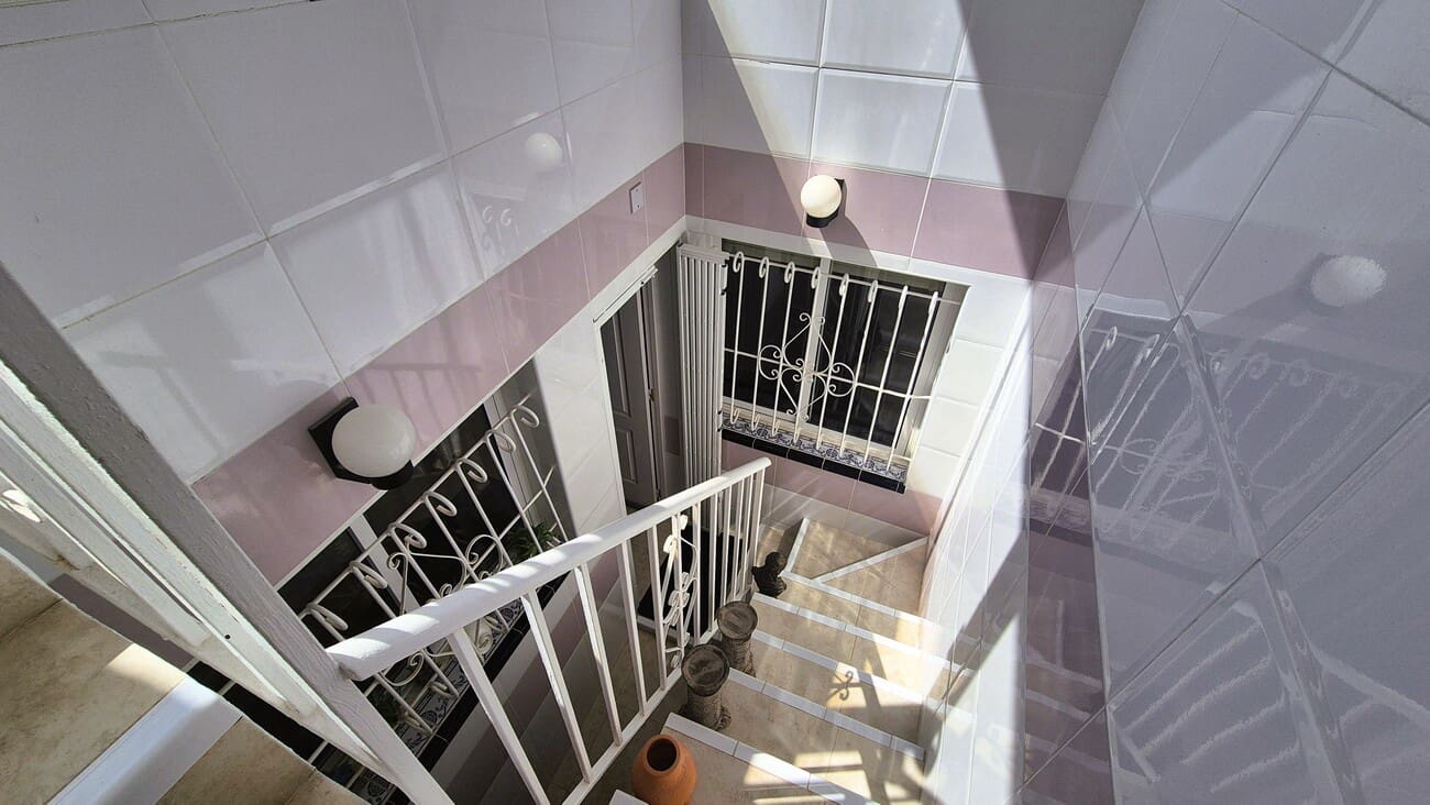 2 bedroom Townhouse for sale in San Miguel de Salinas with pool - € 240,000 (Ref: 9747290)