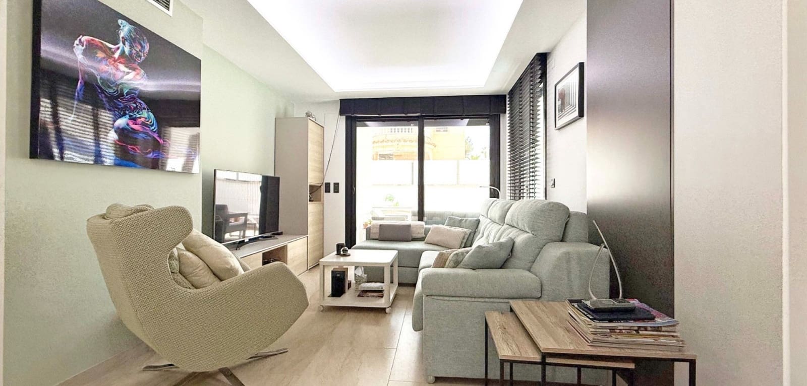 Chalet de 3 habitaciones en Villamartin en venta con piscina - 495.000 € (Ref: 9747291)