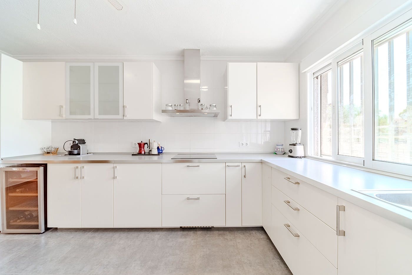 5 bedroom Villa for sale in La Zenia with pool - € 885,000 (Ref: 9763285)