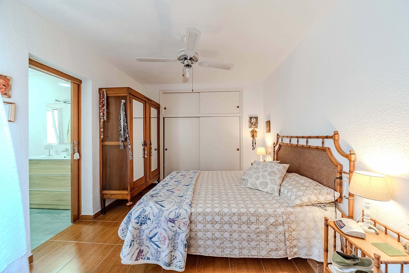 5 bedroom Villa for sale in La Zenia with pool - € 885,000 (Ref: 9763285)