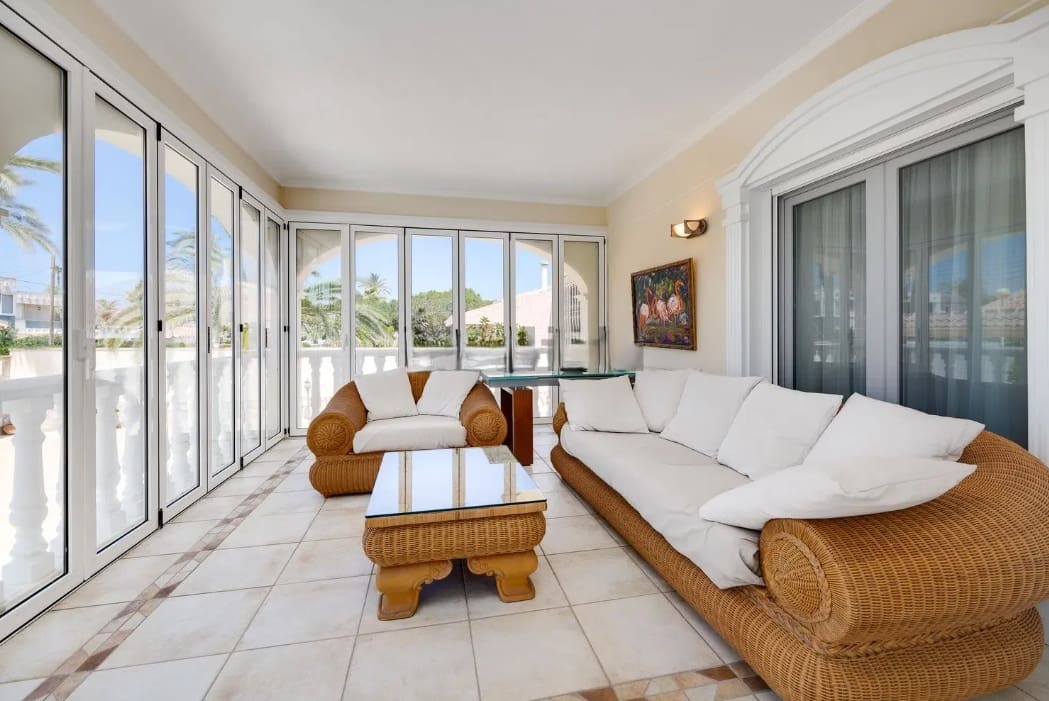 5 chambre Villa/Maison à vendre à Cabo Roig avec piscine garage - 1 100 000 € (Ref: 9769044)