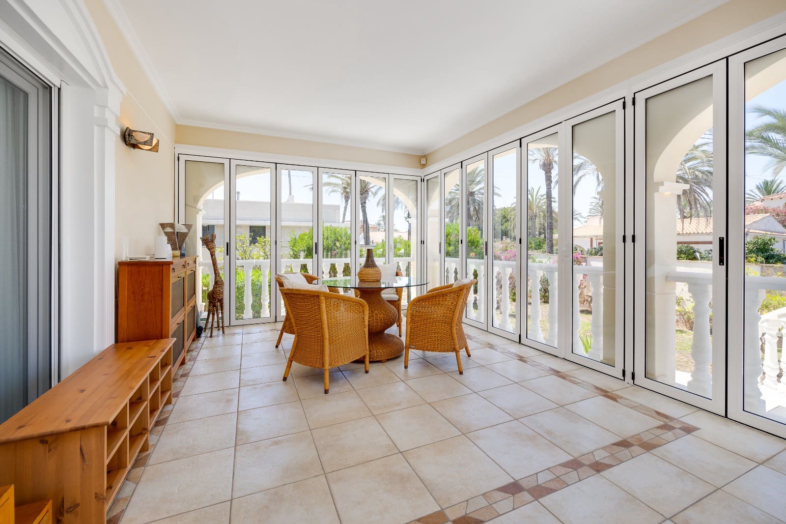 5 chambre Villa/Maison à vendre à Cabo Roig avec piscine garage - 1 100 000 € (Ref: 9769044)