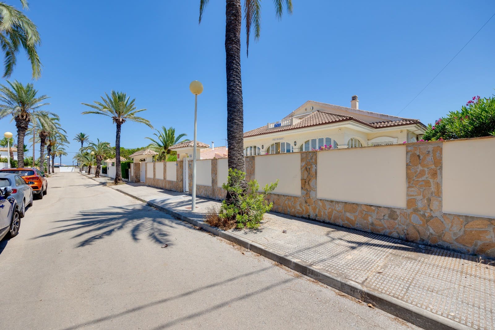 5 chambre Villa/Maison à vendre à Cabo Roig avec piscine garage - 1 100 000 € (Ref: 9769044)