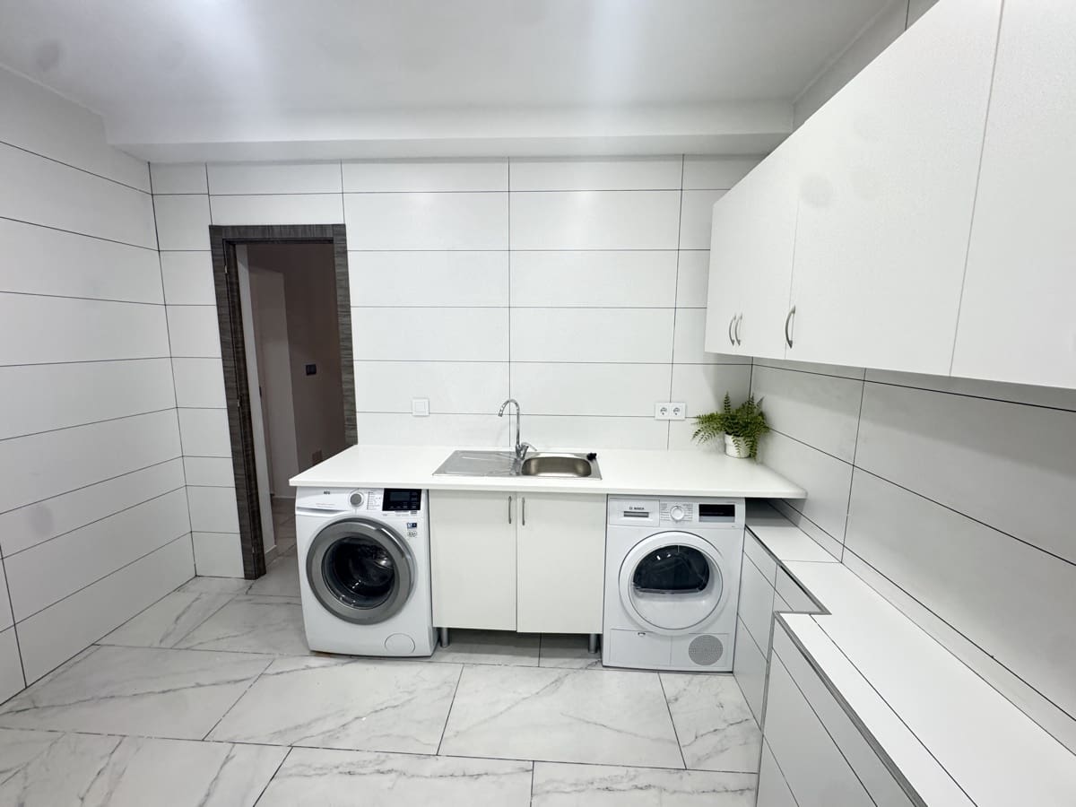 5 soveværelse Villa til salg i San Miguel de Salinas - € 599.999 (Ref: 9770160)