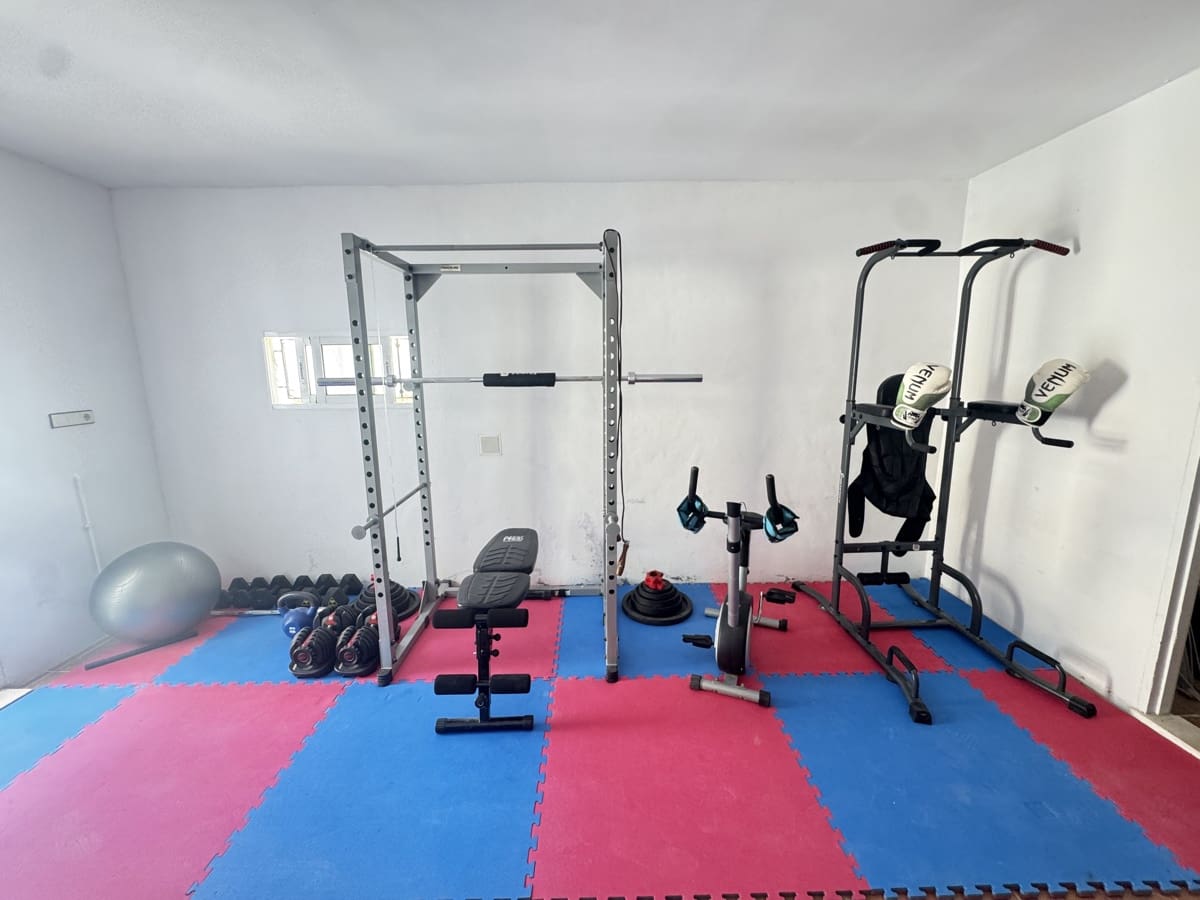 5 soveværelse Villa til salg i San Miguel de Salinas - € 599.999 (Ref: 9770160)