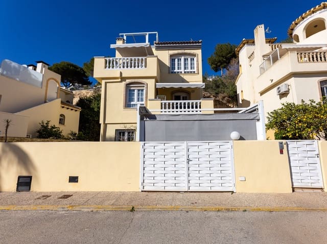 4 sypialnia Willa na sprzedaż w Las Ramblas Golf, Orihuela - 299 000 € (Ref: 9770171)