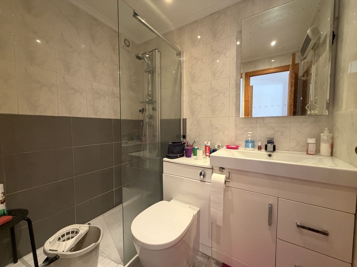 2 slaapkamer Appartement te koop in Villamartin - € 159.995 (Ref: 9781425)