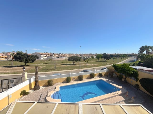 3 soveværelse Villa til salg i Cabo Roig, Orihuela med swimmingpool garage - € 344.950 (Ref: 9785126)