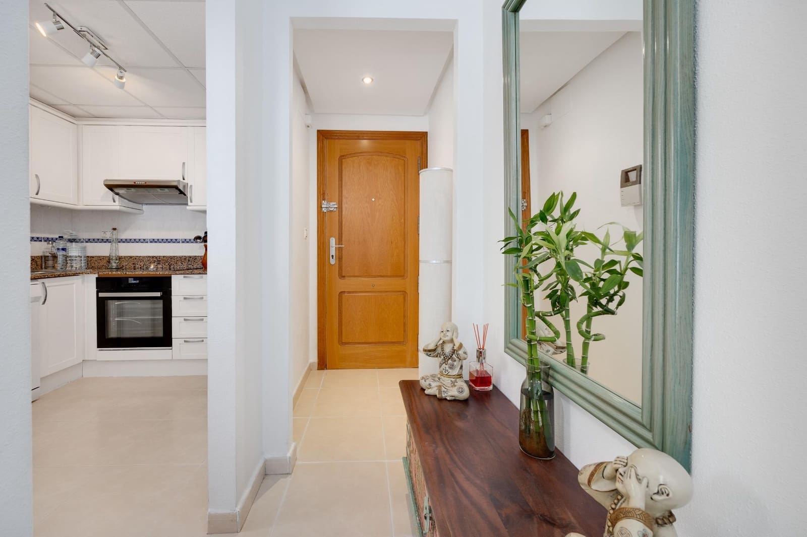 3 soveværelse Lejlighed til salg i Torrevieja med swimmingpool garage - € 350.000 (Ref: 9785128)