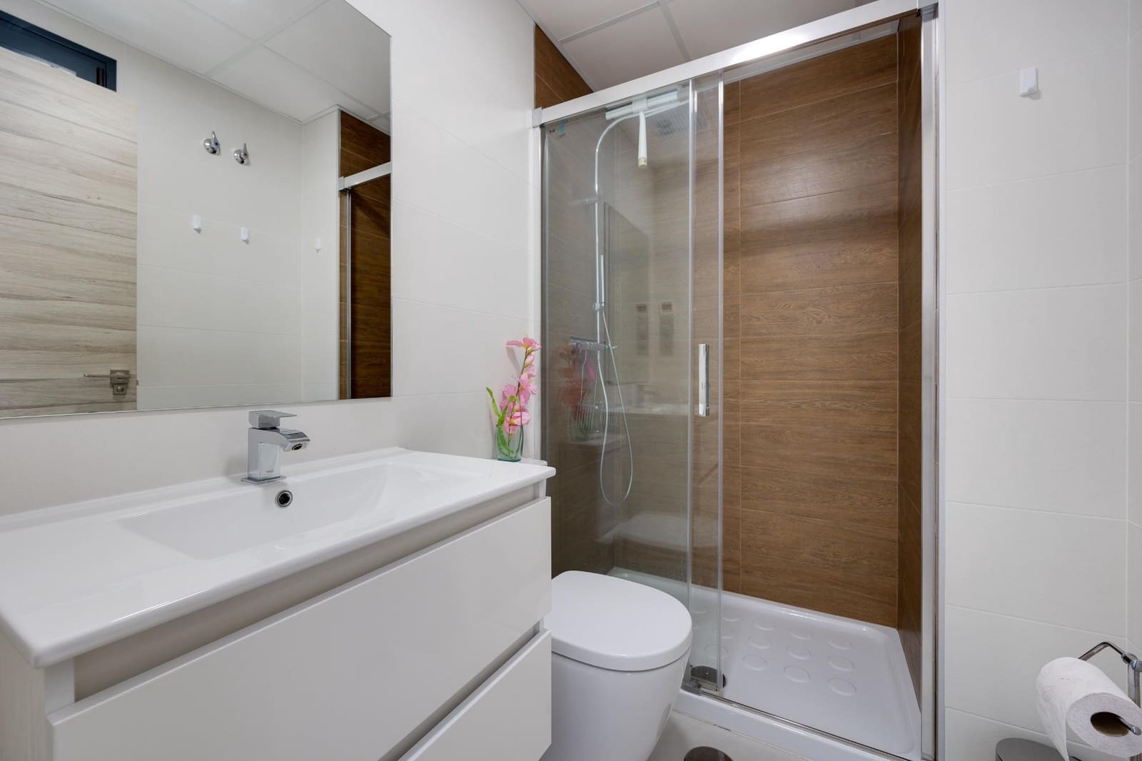 3 soveværelse Villa til salg i Villamartin med swimmingpool garage - € 359.900 (Ref: 9785132)