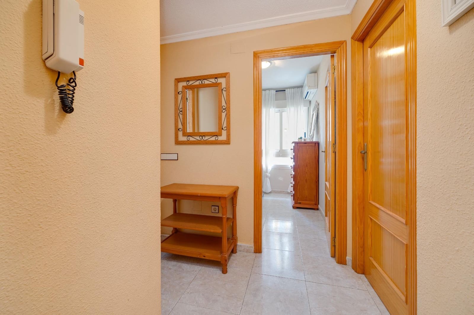 2 soveværelse Lejlighed til salg i Torrevieja - € 127.500 (Ref: 9785133)