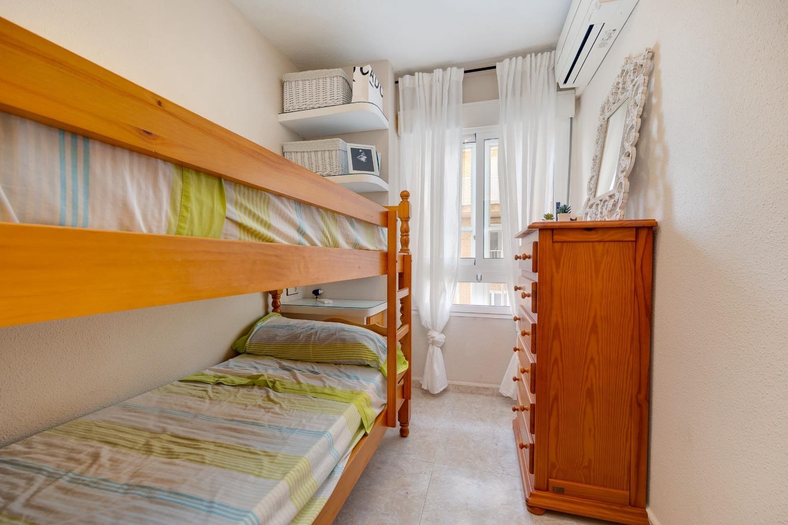 2 soveværelse Lejlighed til salg i Torrevieja - € 127.500 (Ref: 9785133)