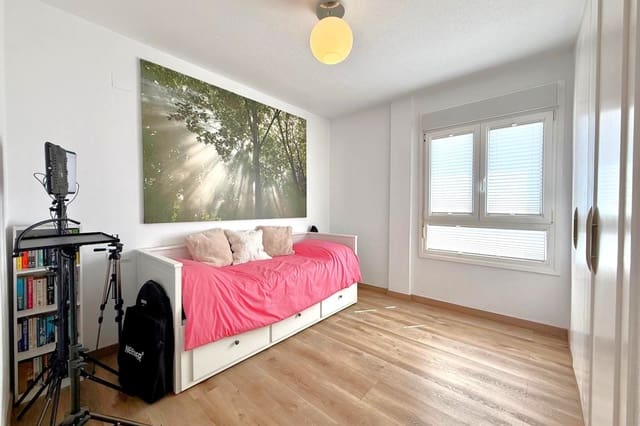 2 makuuhuone Huoneisto myytävänä paikassa Villamartin, Orihuela - 245 000 € (Ref: 9795147)