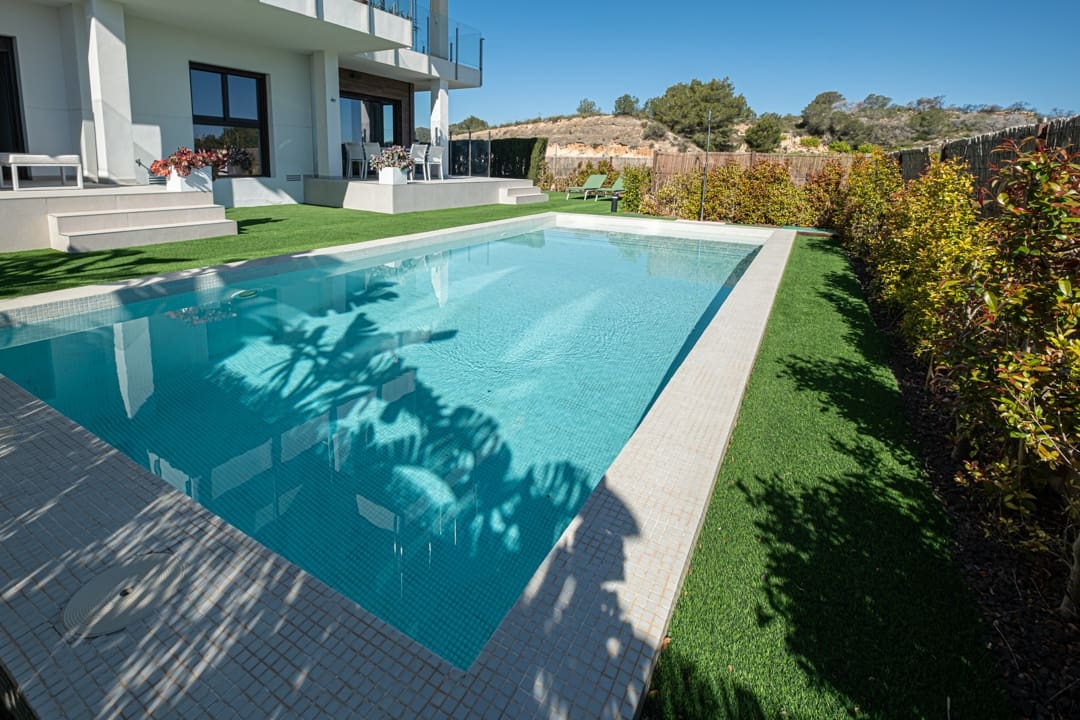 2 soverom Leilighet til salgs i Las Ramblas Golf med svømmebasseng - € 399 500 (Ref: 9795730)