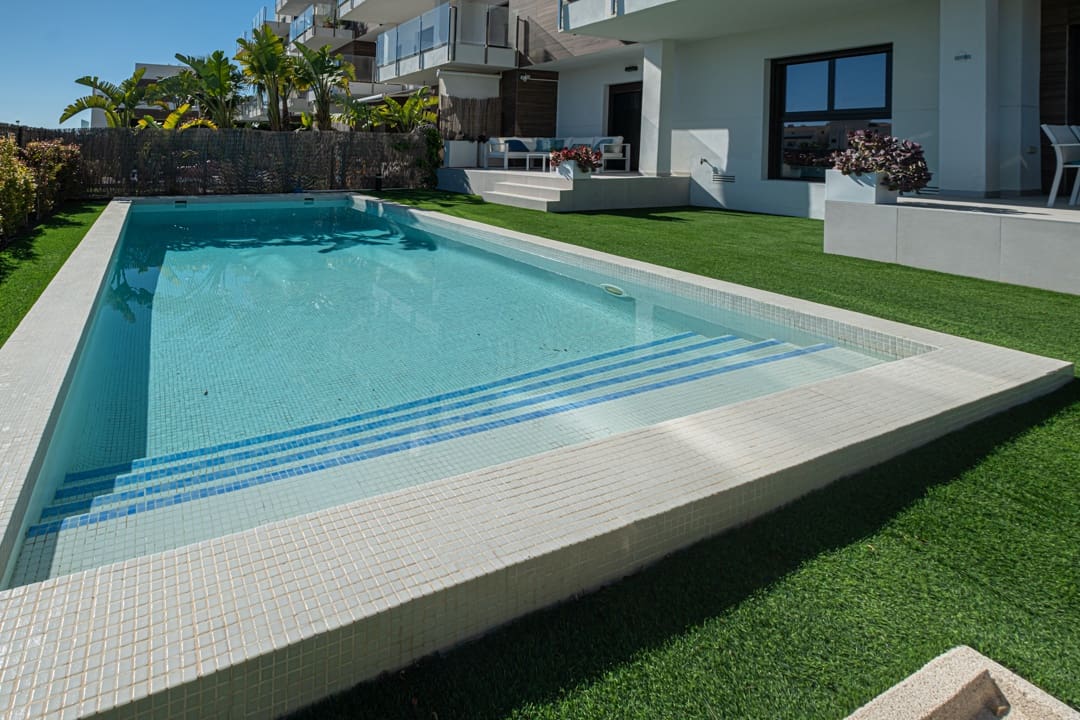 2 soverom Leilighet til salgs i Las Ramblas Golf med svømmebasseng - € 399 500 (Ref: 9795730)