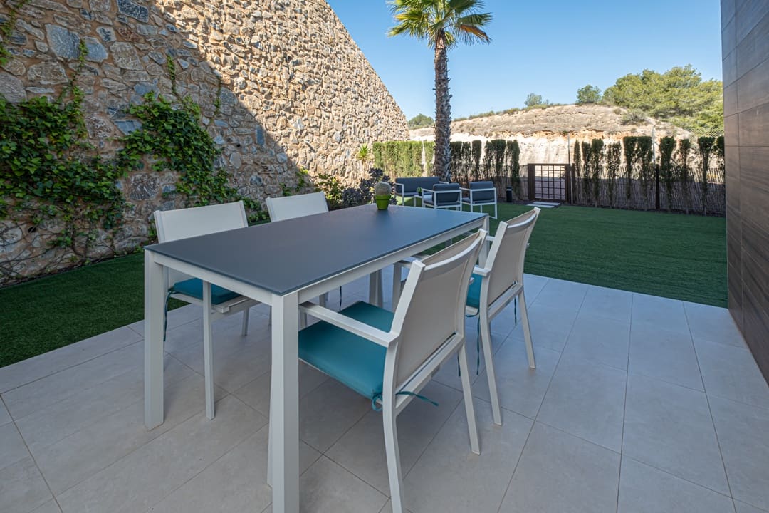 2 soverom Leilighet til salgs i Las Ramblas Golf med svømmebasseng - € 399 500 (Ref: 9795730)