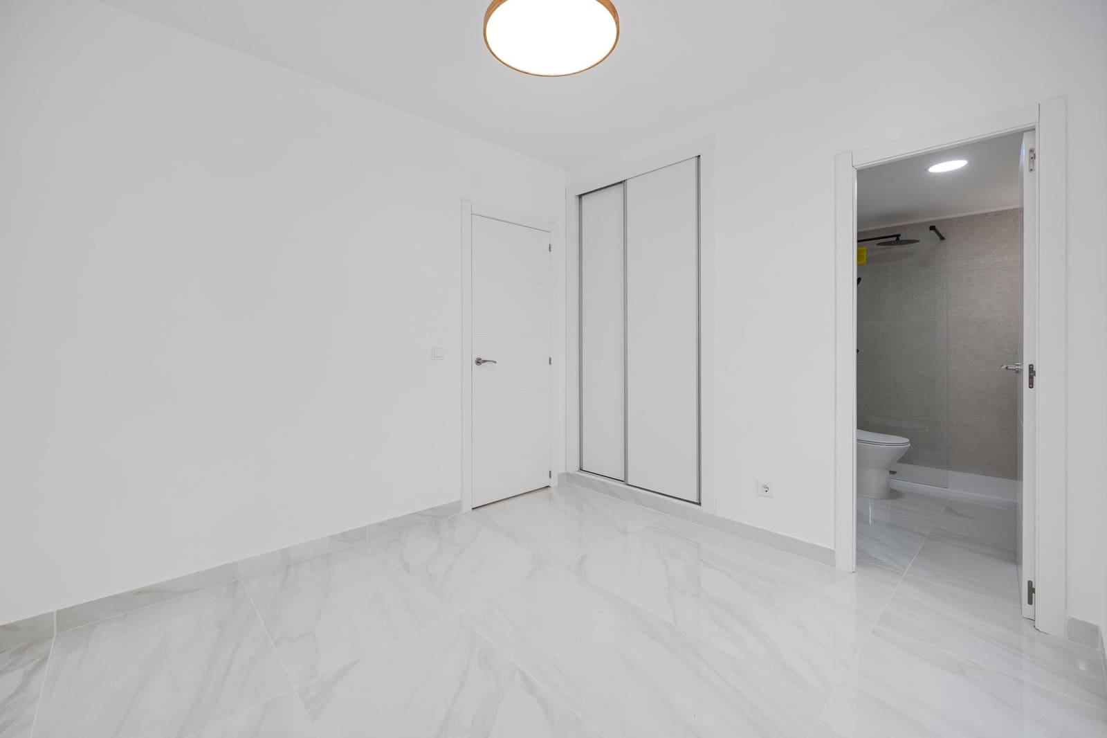 3 soverom Leilighet til salgs i Torrevieja - € 205 000 (Ref: 9795737)