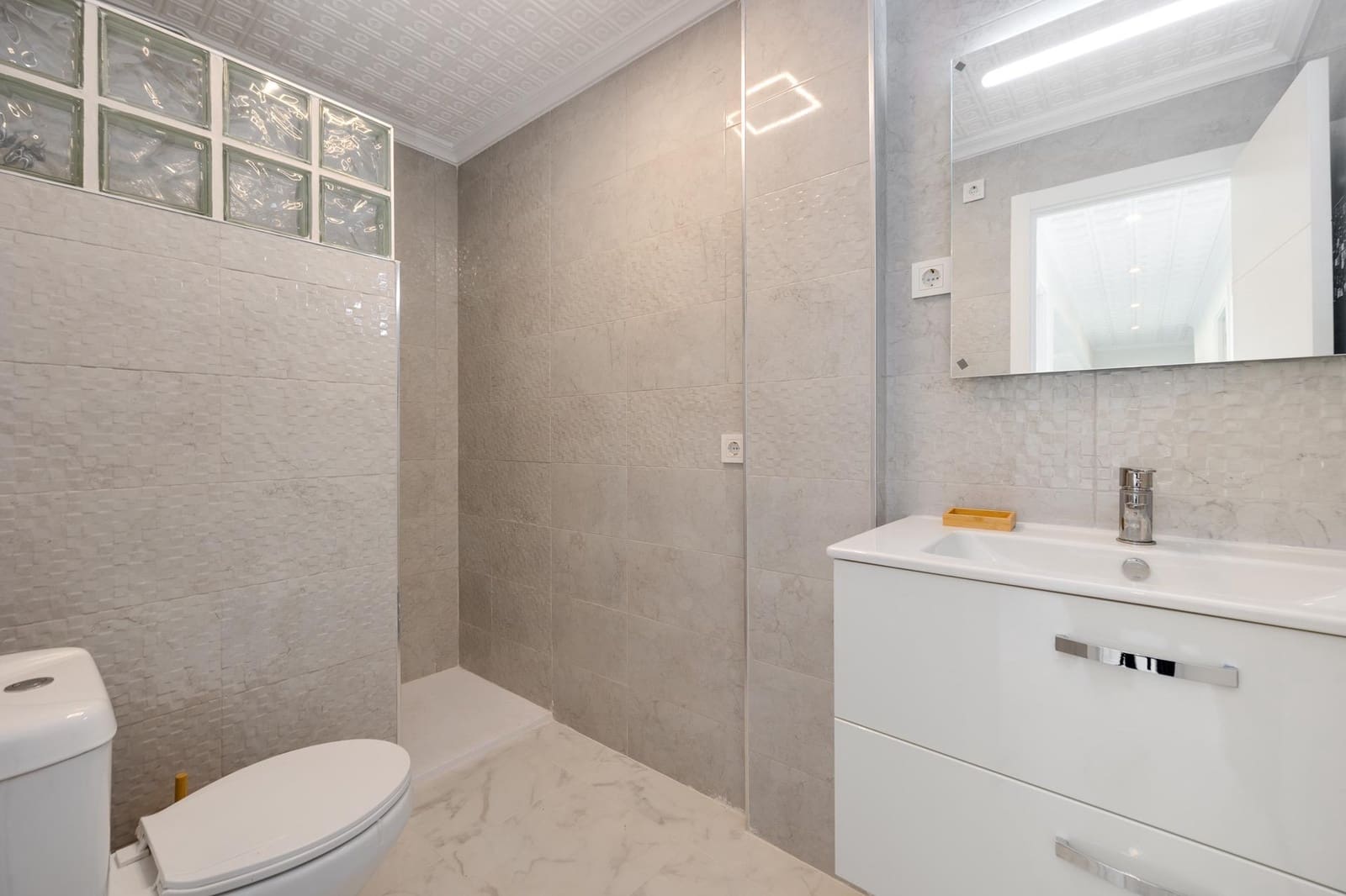 3 sypialnia Apartament na sprzedaż w Torrevieja - 269 900 € (Ref: 9795738)