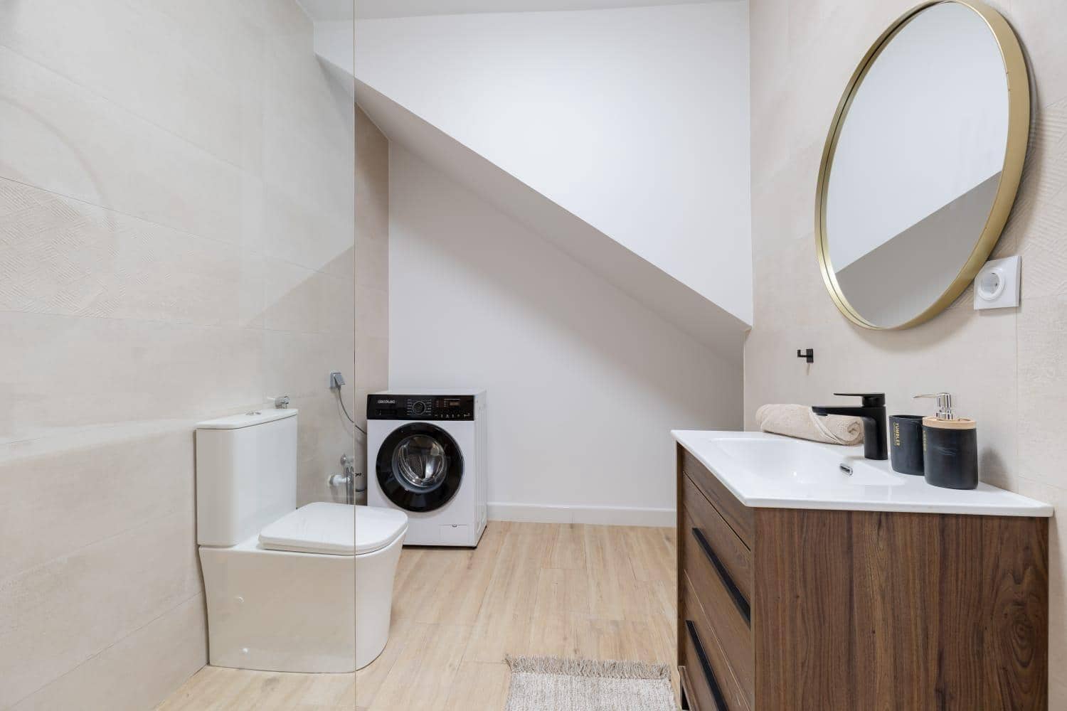 Apartamento de 4 habitaciones en Torrevieja en venta - 199.000 € (Ref: 9795739)