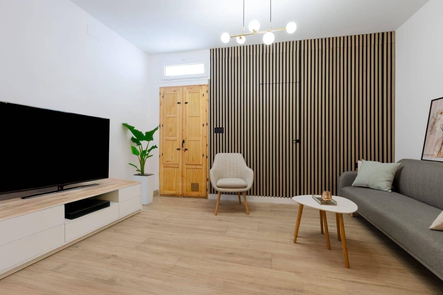 Apartamento de 4 habitaciones en Torrevieja en venta - 199.000 € (Ref: 9795739)