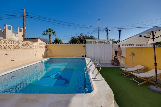 4 soveværelse Byhus til salg i La Siesta, Torrevieja - € 209.000 (Ref: 9795740)