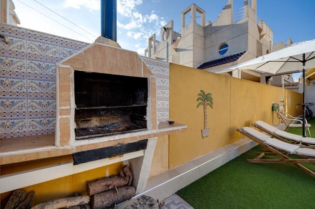 4 soveværelse Byhus til salg i La Siesta, Torrevieja - € 209.000 (Ref: 9795740)