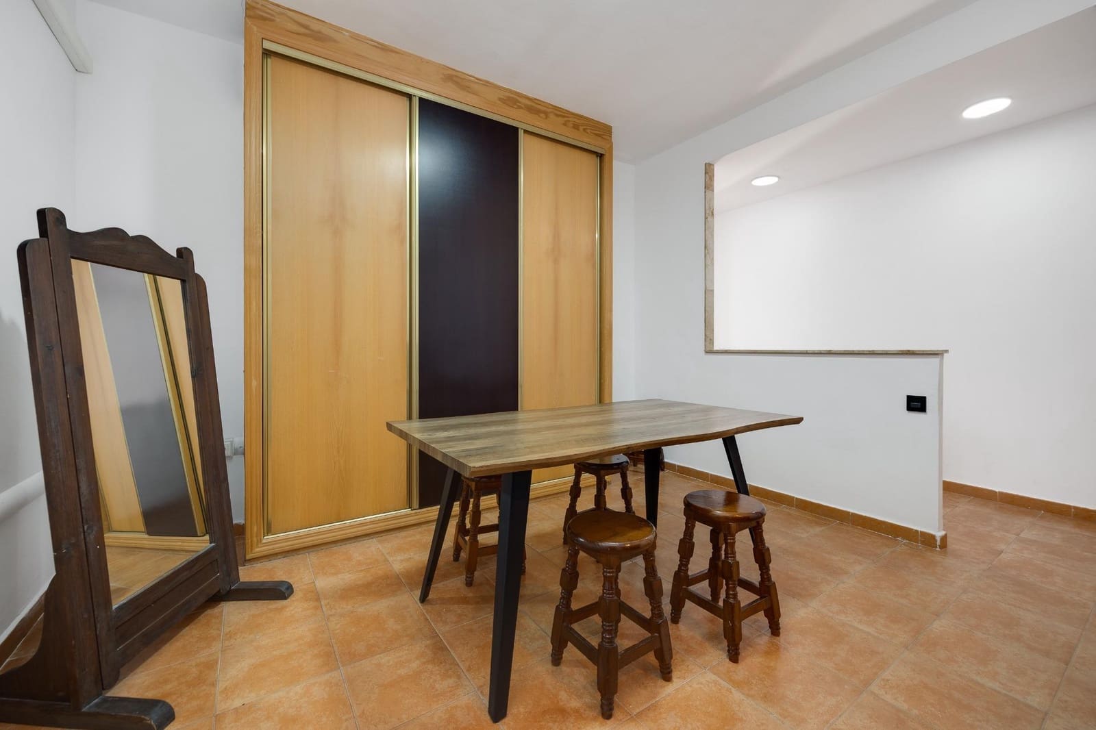 Apartamento de 4 habitaciones en Torrevieja en venta - 199.000 € (Ref: 9795741)