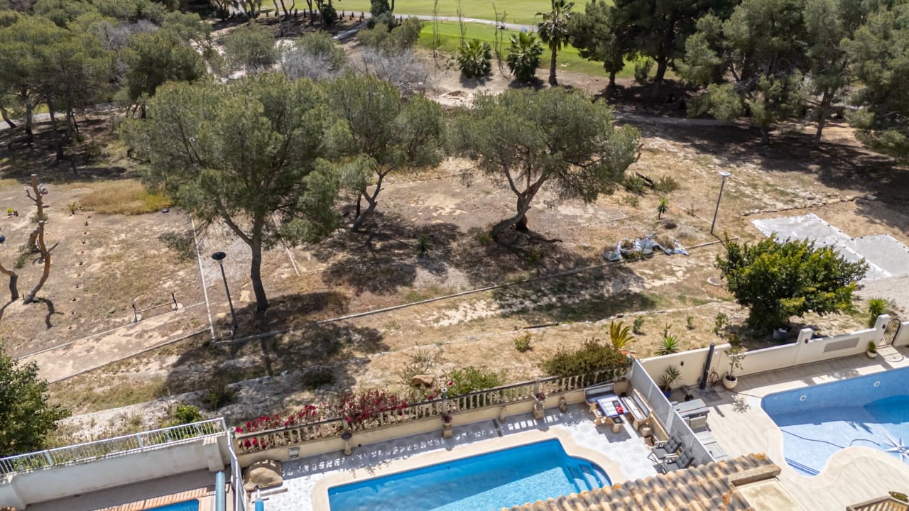 3 Zimmer Villa zu verkaufen in Las Ramblas Golf mit Pool Garage - 529.000 € (Ref: 9796645)