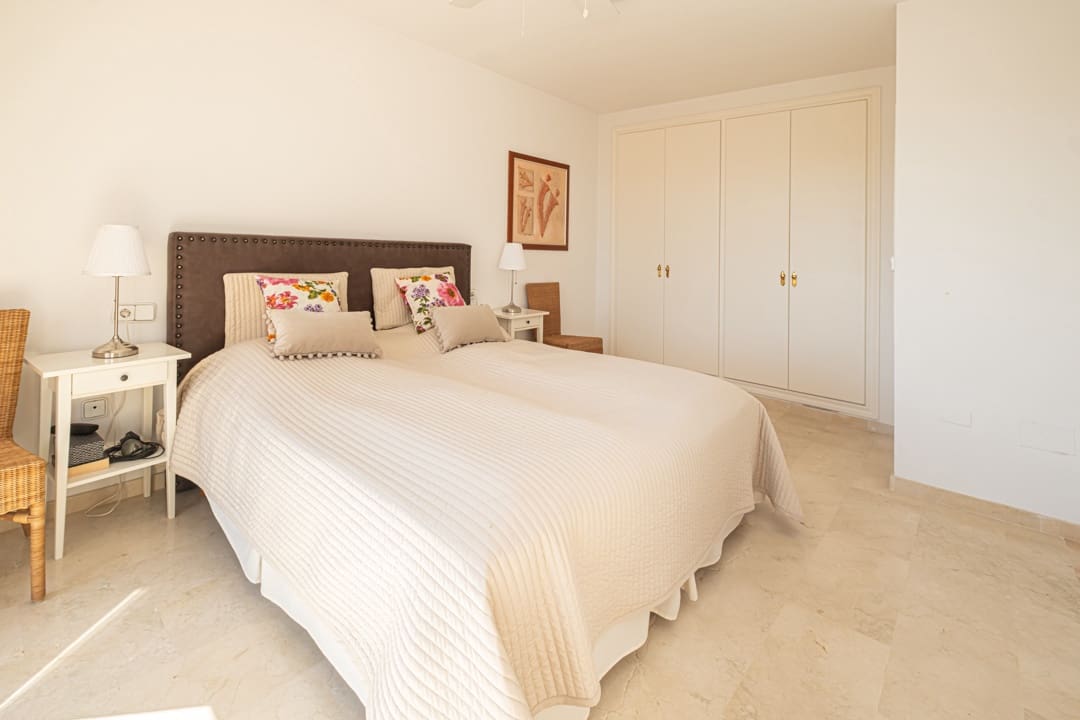 Apartamento de 3 habitaciones en Las Ramblas Golf en venta con piscina garaje - 299.500 € (Ref: 9798214)