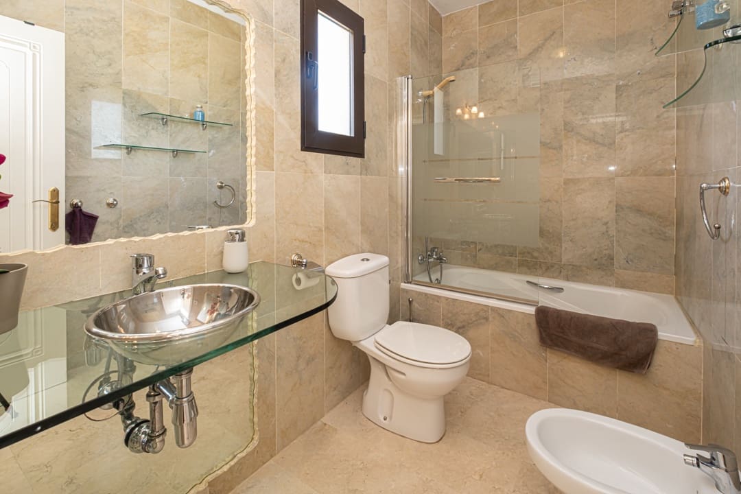 Apartamento de 3 habitaciones en Las Ramblas Golf en venta con piscina garaje - 299.500 € (Ref: 9798214)