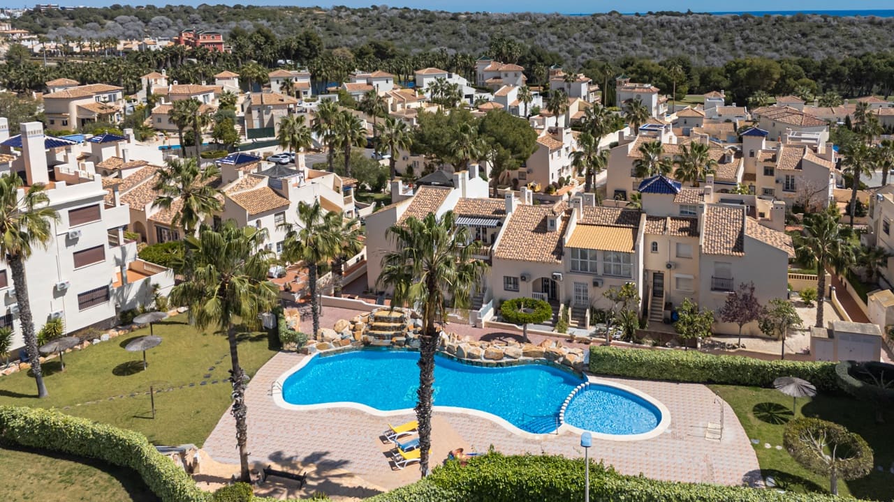 Apartamento de 3 habitaciones en Las Ramblas Golf en venta con piscina garaje - 299.500 € (Ref: 9798214)