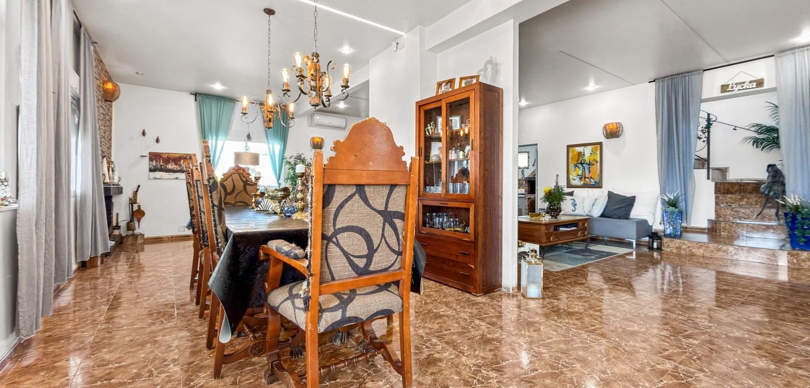 7 bedroom Villa for sale in Ciudad Quesada - € 1,299,000 (Ref: 9805284)