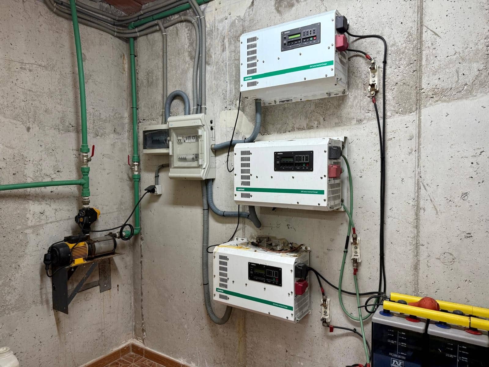 5 makuuhuone Huvila myytävänä paikassa San Miguel de Salinas mukana uima-altaan 
autotalli - 675 000 € (Ref: 9807257)