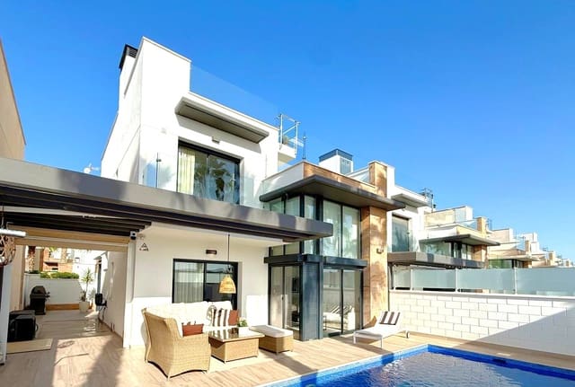 3 bedroom Villa for sale in Lomas de Cabo Roig - Los Dolses, Orihuela with pool - € 449,900 (Ref: 9807259)