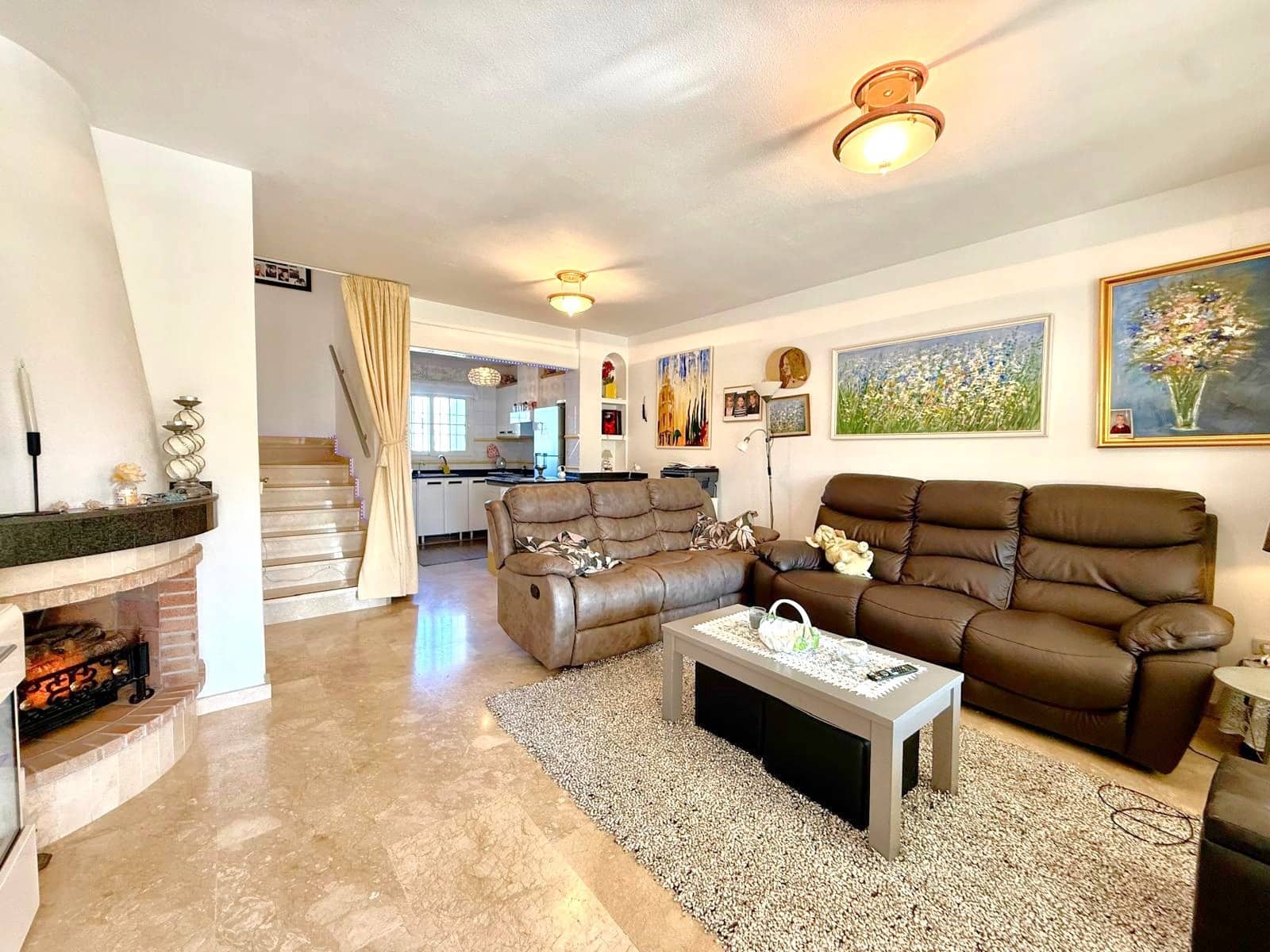 2 bedroom Townhouse for sale in Villamartin with pool - € 229,500 (Ref: 9807265)