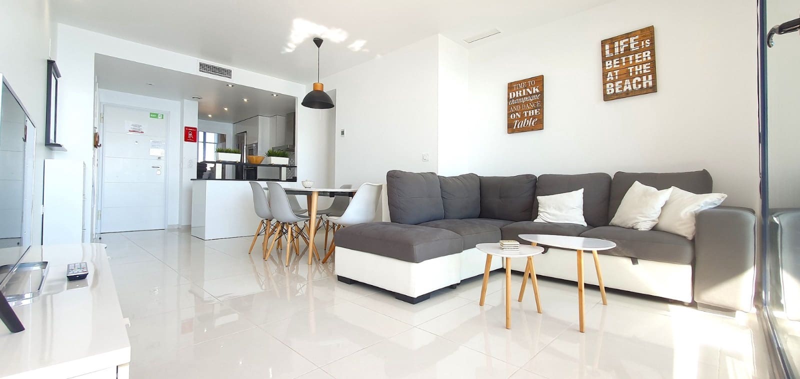 2 quarto Apartamento para venda em Punta Prima com piscina - 450 000 € (Ref: 9807271)