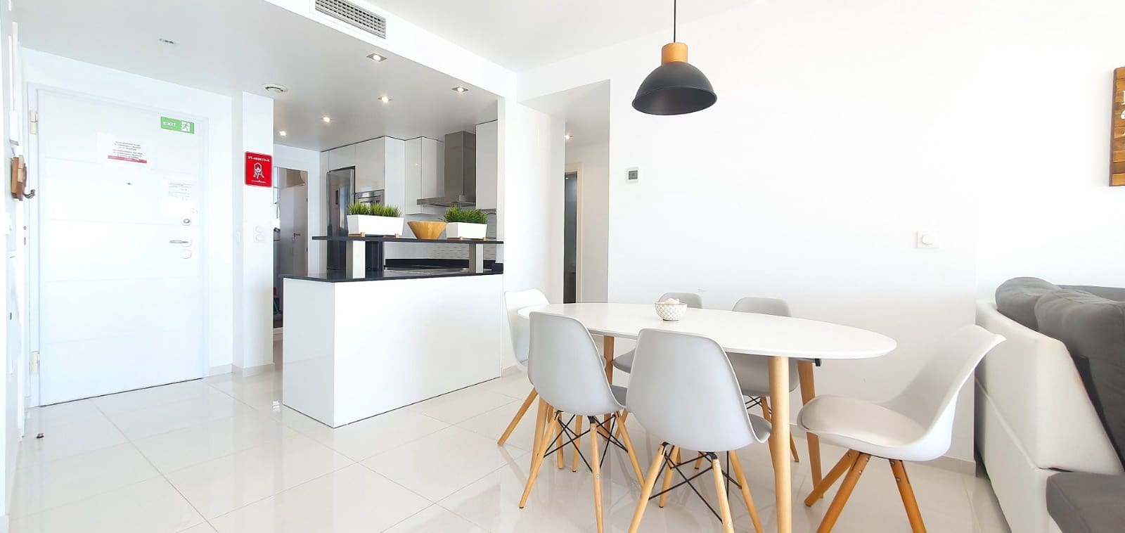 2 quarto Apartamento para venda em Punta Prima com piscina - 450 000 € (Ref: 9807271)